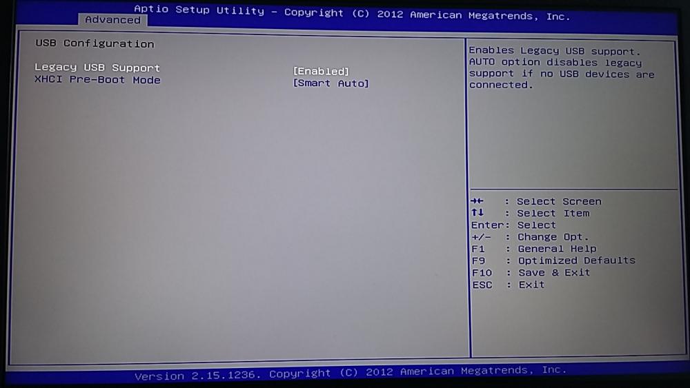 6BIS. Ecran UEFI (USB Configuration UEFI vs LEGACY ).jpg