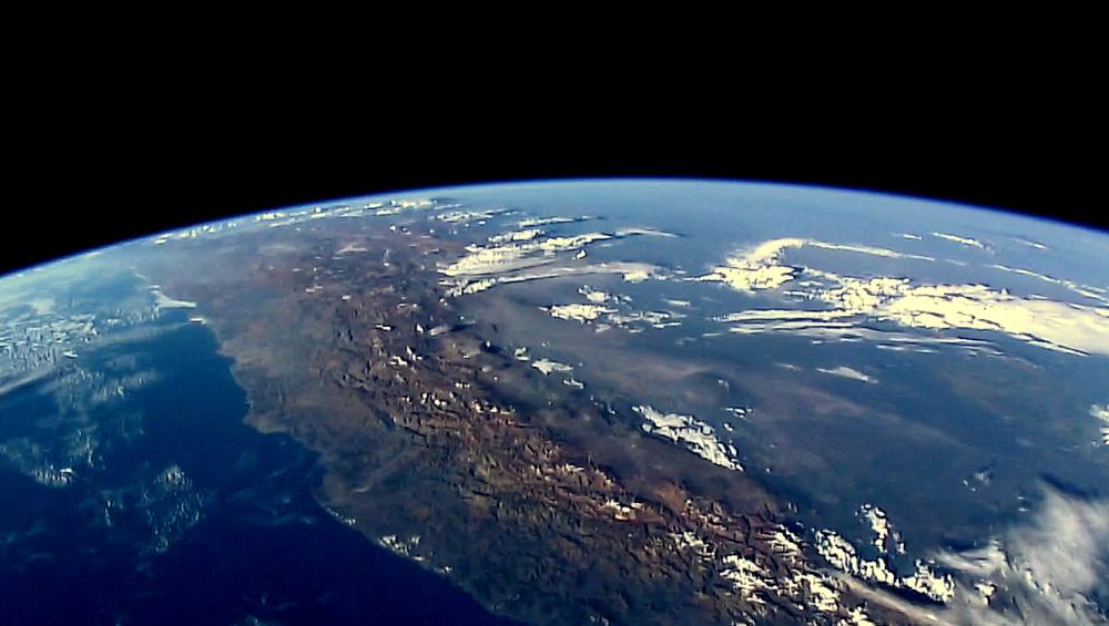 andes vu de l'espace.jpg