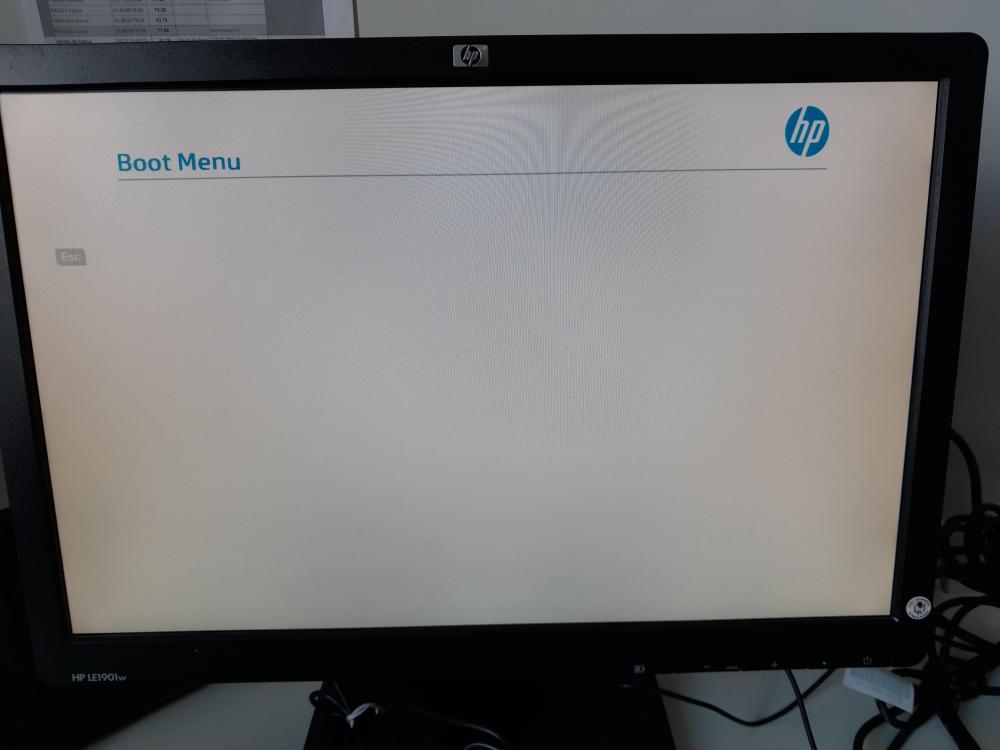 boot menu vide 800 G3.jpg